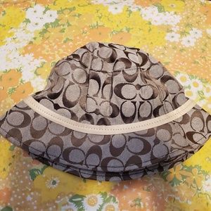 Coach Bucket Hat M/L